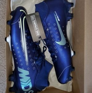 Nike Superfly 7 Academy MDS soccer cleats